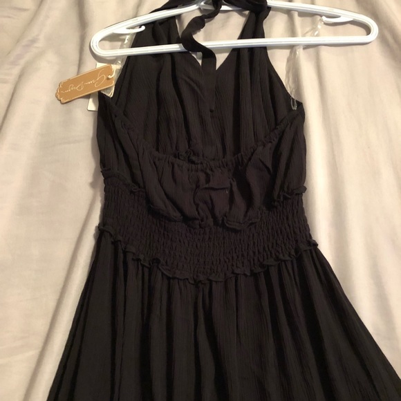 NWT beautiful beach dress  - Picture 5 of 8